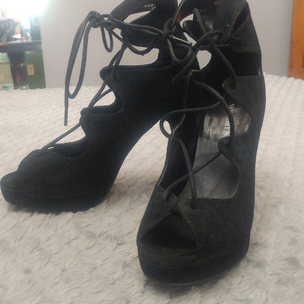 Black Newport News 4 inch peep toe shoes